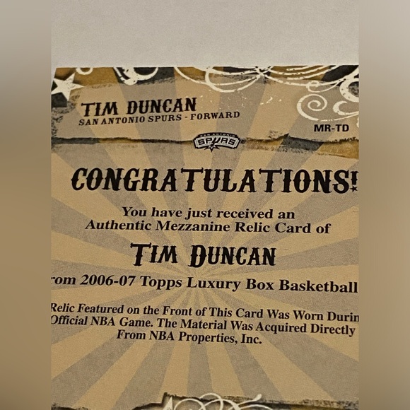 Tim Duncan from 2006-07 Topps Luxury Box Basketball Card authentic mezzanine - Picture 3 of 6